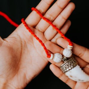 ivory – horn statement necklace